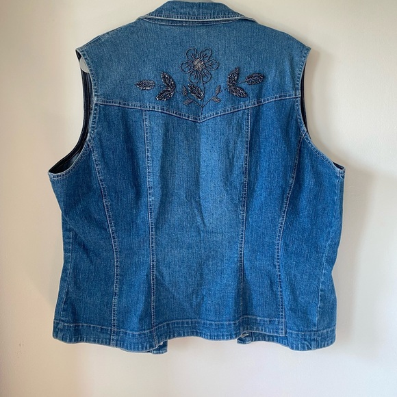FlashBack Vintage Blue Denim Beaded Vest - Picture 7 of 10
